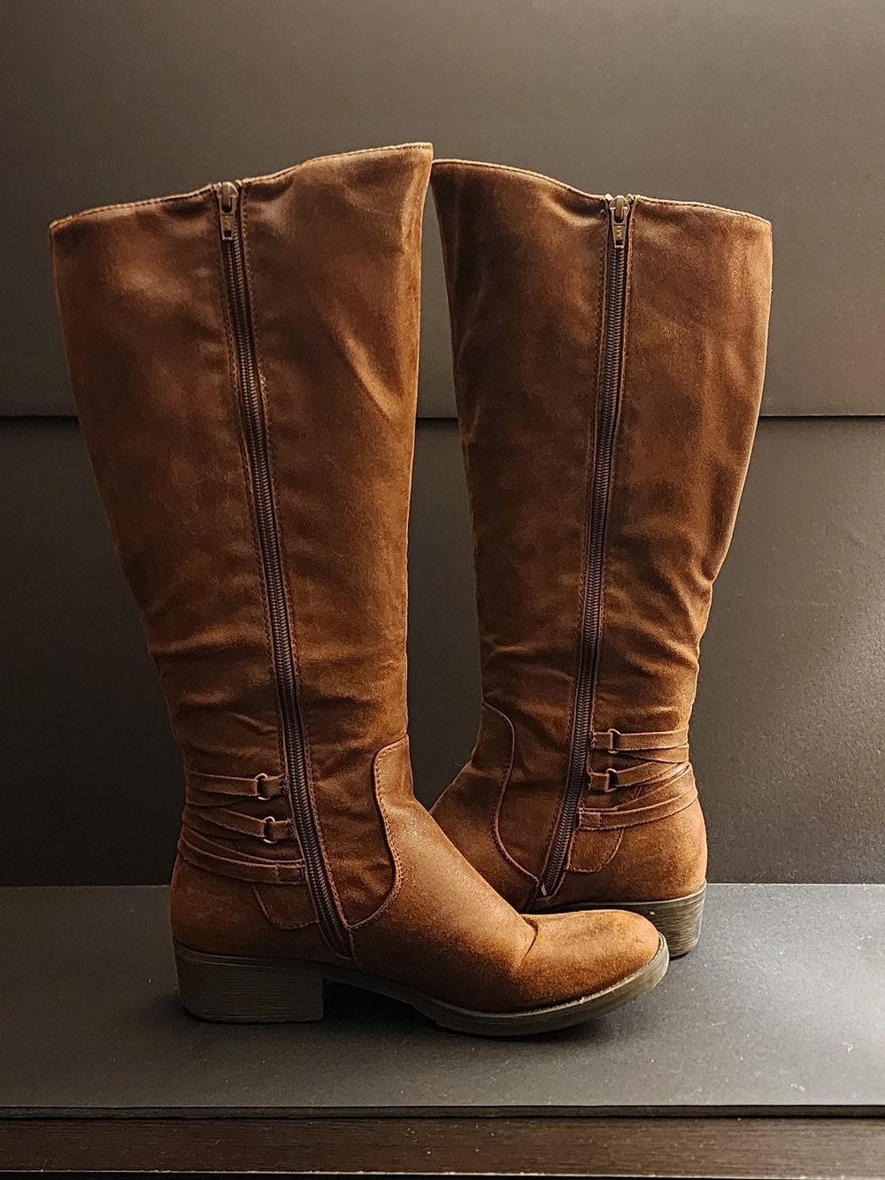 Baretraps "Ornella" Wide Calf Women's Boots, Size 8